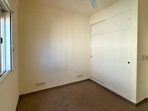 PELLEGRINI 1600, Piso 2