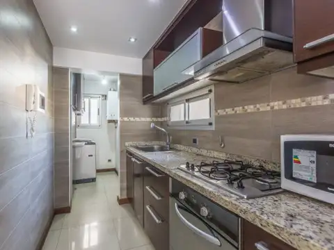 Venta. Tres ambientes en Almagro.