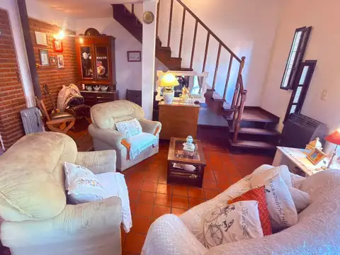 Casa en Venta con 1 cochera