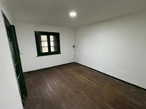 Depto Tipo Casa en Alquiler en Quilmes Oeste, $ 350.000