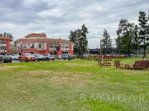 Venta Local de 60 m2 - Pueblo Caamaño - Pilar