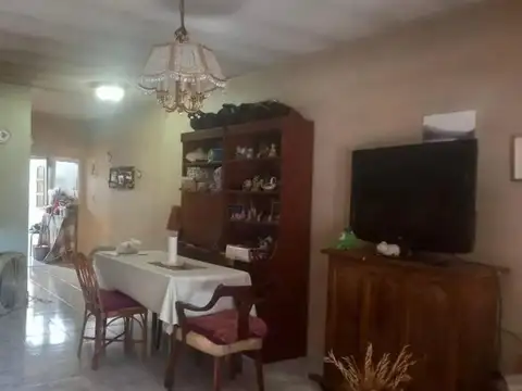 Avenida Juan Bautista Alberdi 5800