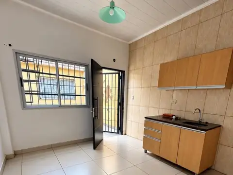 ALQUILER DE 2 AMBIENTES EN BARRIO PARQUE, SAN ANDRÉS!