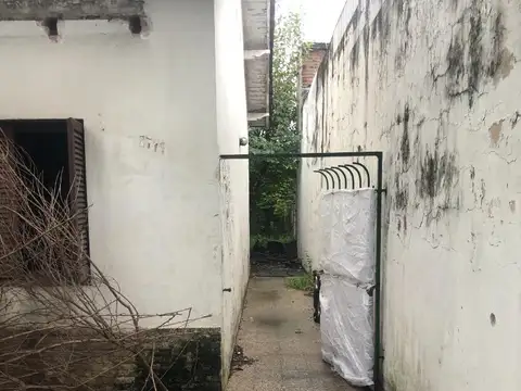 Terreno en Venta en Castelar Norte, USD 78.000