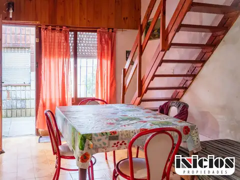 Departamento: Diagonal Favaloro Nº 452 entre Quinteros y Libres del Sur - Mar de Ajó - C291