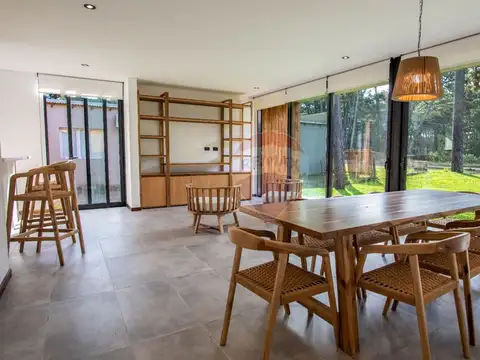 VENTA CASA 5 AMBIENTES A ESTRENAR PINAMAR ALAMOS