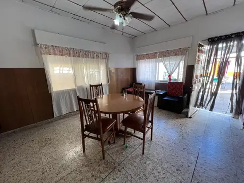 Casa en  venta 5 ambientes