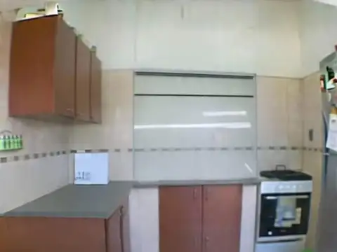 VENTA CASA SOBRE AV PELLEGRINI 5500