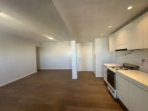 Departamento en Venta en Villa del Parque, USD 122.000