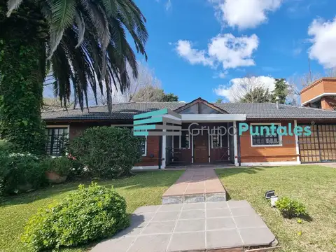 Casa en Barrio el Rodal de Canning con 3 dormitorios y hermoso lote de 1000m2