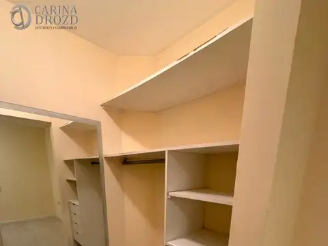Departamento en Alquiler con 1 cocheras