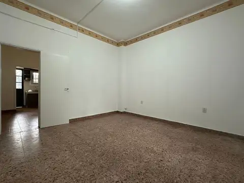 Depto Tipo Casa en Alquiler en Villa Bosch, $ 900.000