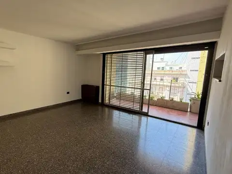 Departamento 2 dormitorios en venta en La Plata
