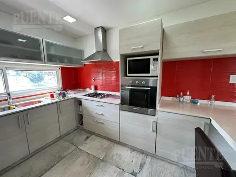 Casa en Alquiler Temporal al Este