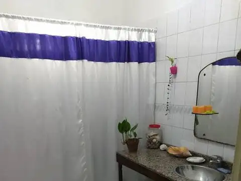 Casa en Venta en González Catan, USD 100.000