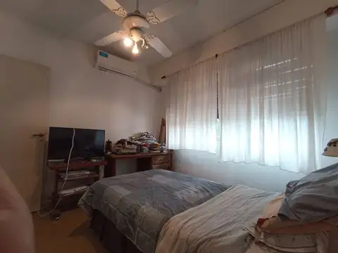 Depto Tipo Casa en Venta 51 años