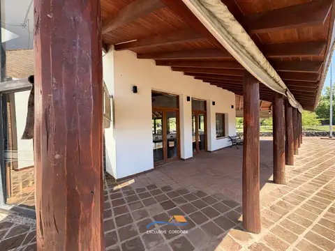 CASA EN ALQUILER - COUNTRY CUATRO HOJAS - AMOBLADA - MENDIOLAZA