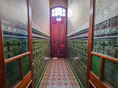 Avenida General San Martín 100