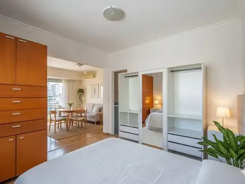 Bernardo de Irigoyen al 200