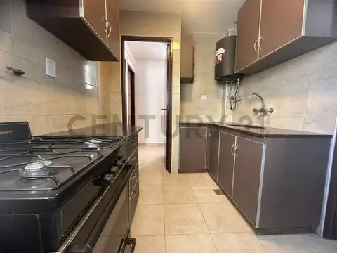 Paraguay 4000, Piso 4