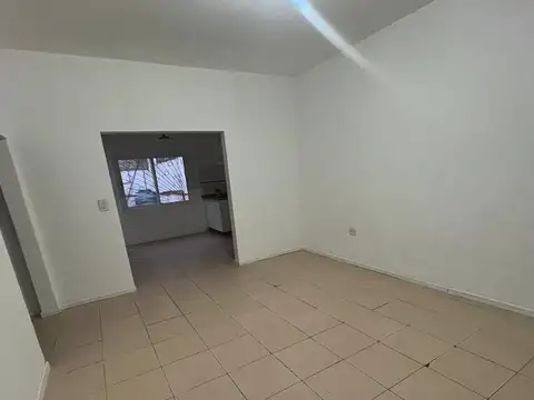 Depto Tipo Casa en Alquiler de 2 dormitorios