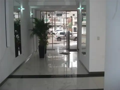 CORVALAN Y RAMON FALCON. departamento 4 ambientes C/Frente