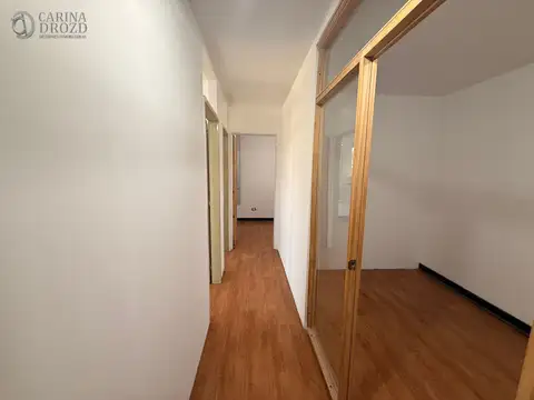 Av. Bartolomé Mitre 800