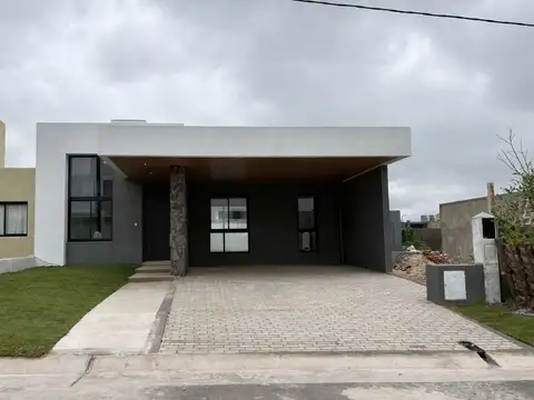 VENTA CASA DOCTA A ESTRENAR