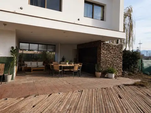 CASA 4 DORMITORIOS LICEO COUNTRY 2 MAIPÚ