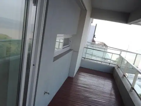Departamento en Alquiler con 1 cocheras