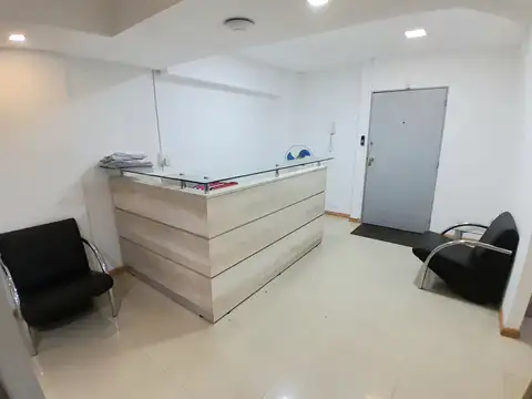 Oficina Monoambiente con 3 baños