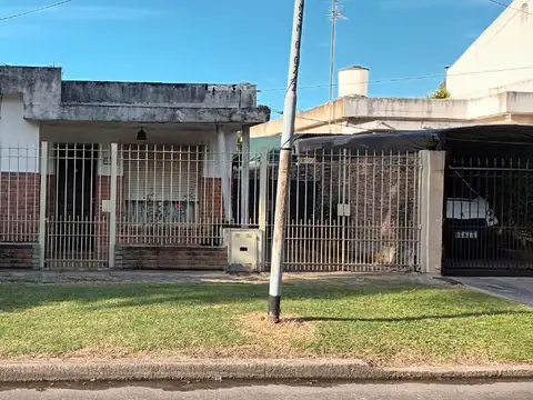 Casa en venta en Chilavert