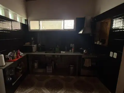 casa con local en olmos