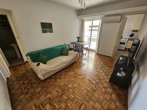 Venta 2 Amb Luminoso Cochera Fija Cubierta Once