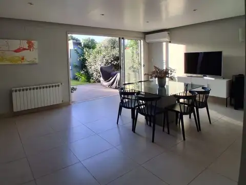 Casa en Alquiler en Maipu, USD 1.500