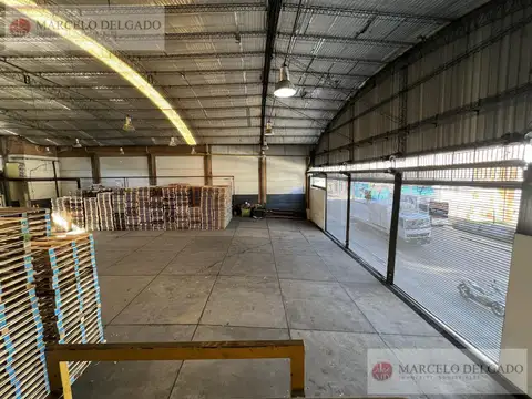 Galpon en Alquiler 48  mts Frente