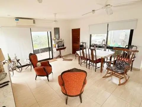 CASA 4 AMB. EN ALQUILER RESIDENCIAL LAGUNA AZUL