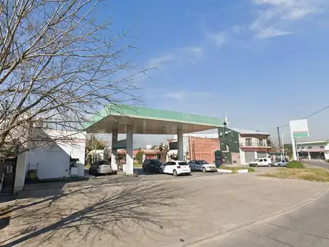 Avenida Luis Vernet 1400