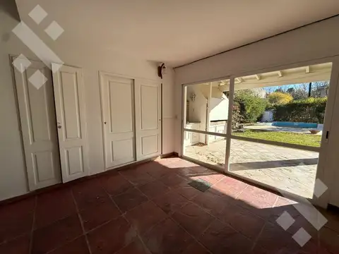 Vemta Casa 3Dorm - Rincon club de Campo Neuquen
