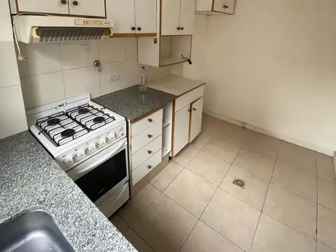 Depto Tipo Casa en Alquiler de 2 dormitorios
