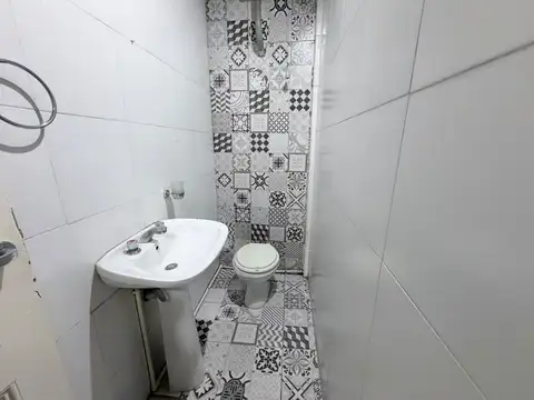 Depto Tipo Casa en Alquiler en Parque Chacabuco, $ 2.300.000