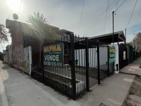 Casa 3 ambientes con 1 baño