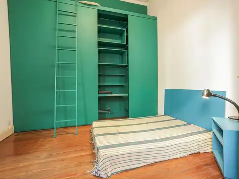 Depto Tipo Casa 5 ambientes con 2 baños