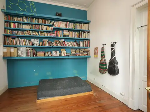 Depto Tipo Casa en Venta 100 años
