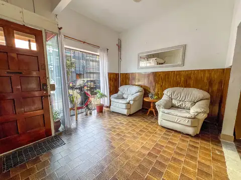 Jujuy e Ituzaingo, Perla Norte