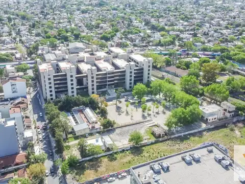 Edificio Comercial en venta - Oficinas - Local - 421Mts2 - Morón