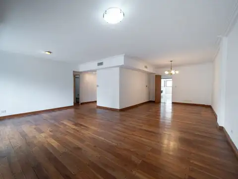 VENTA DPTO. 4 DORMITORIOS. ZONA CENTRO. CREDITO