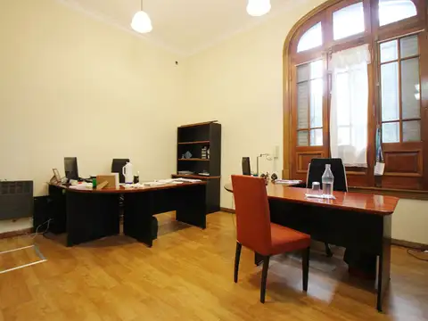 Casa 6 ambientes con 1 baño