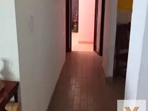 Depto Tipo Casa en Venta en Los Hornos, USD 75.000