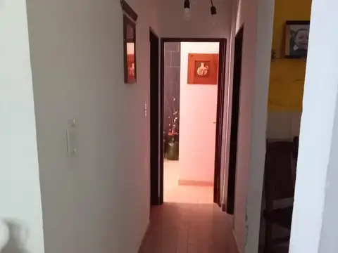 Depto Tipo Casa en Venta en Los Hornos, USD 75.000